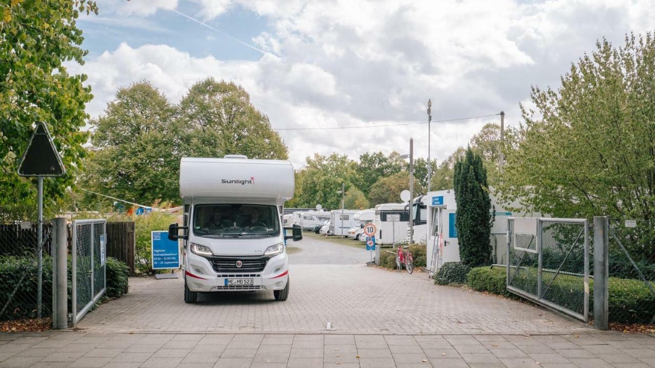 Hannover Messe Camp Exterior photo